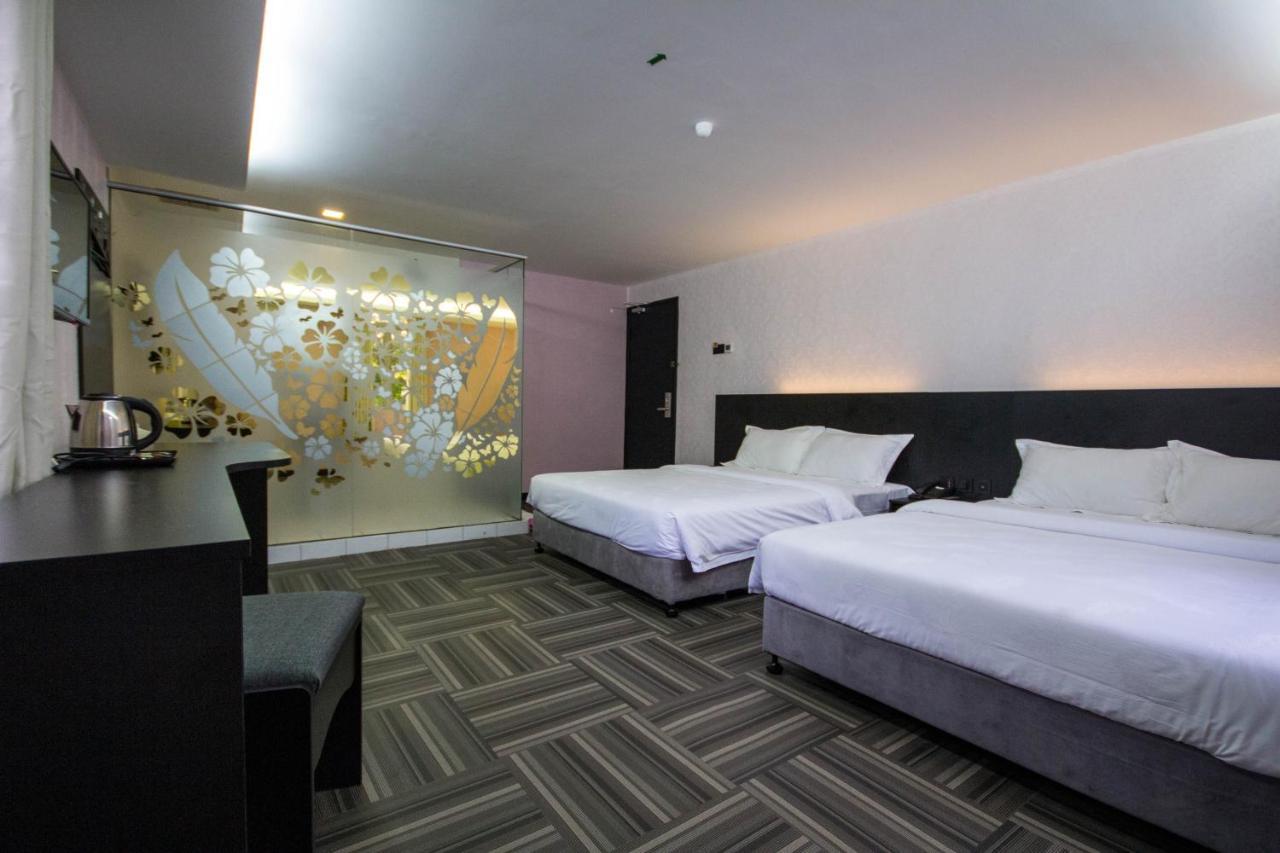 S Hotel Seberang Jaya Екстер'єр фото