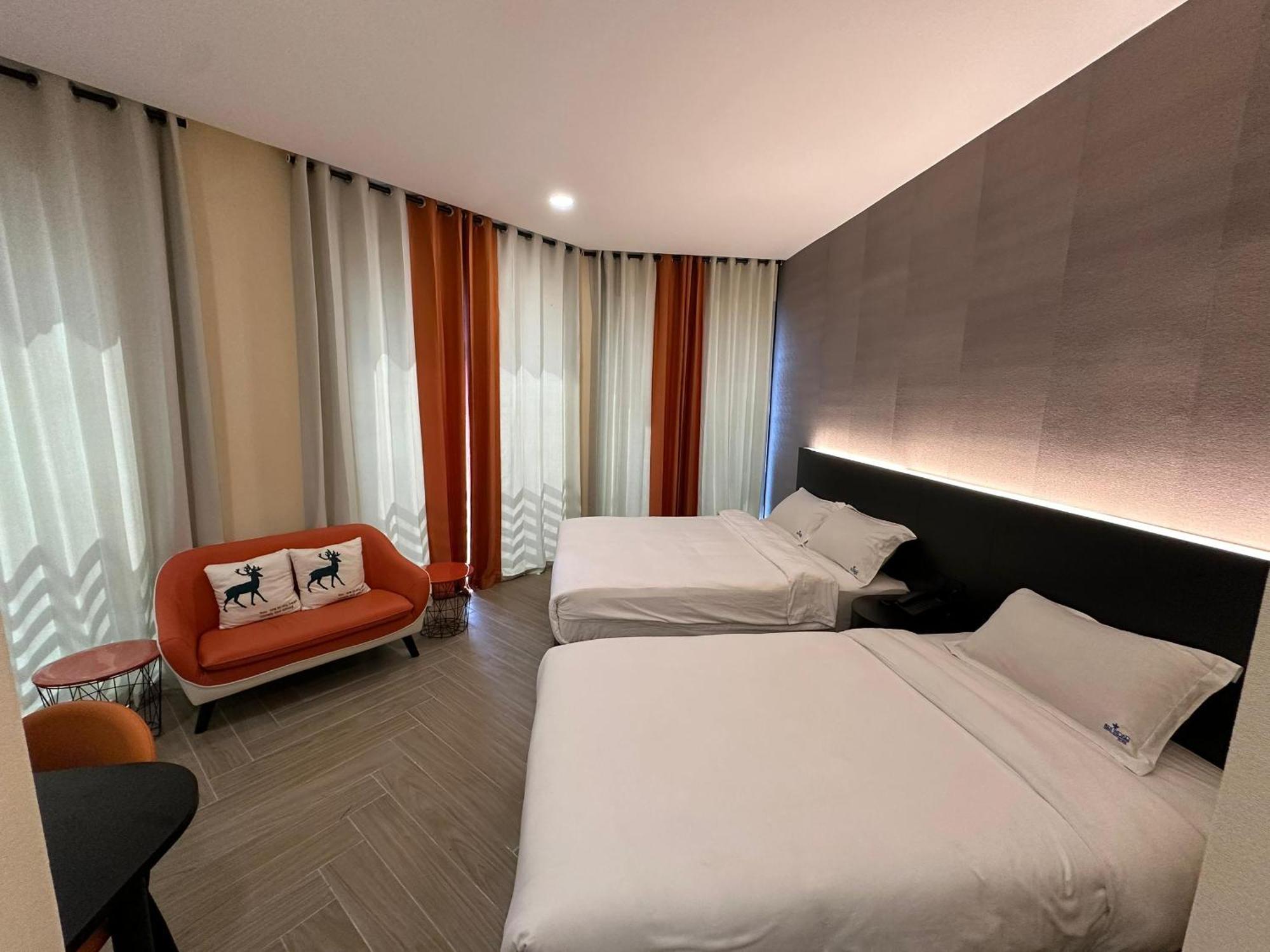 S Hotel Seberang Jaya Екстер'єр фото